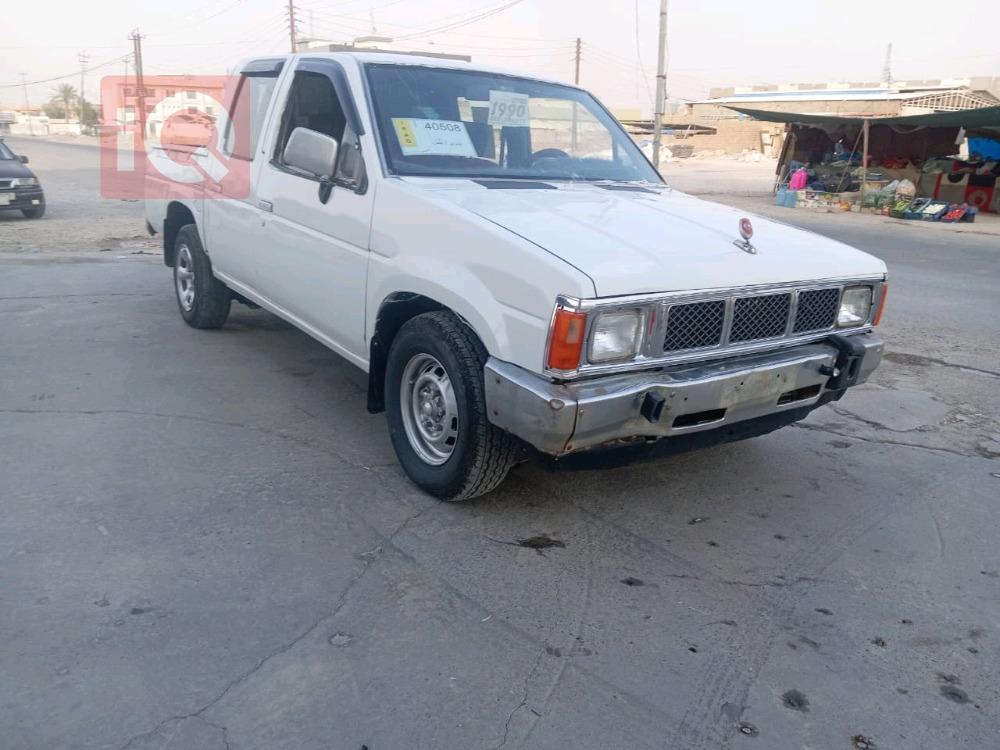 نيسان بيك اب